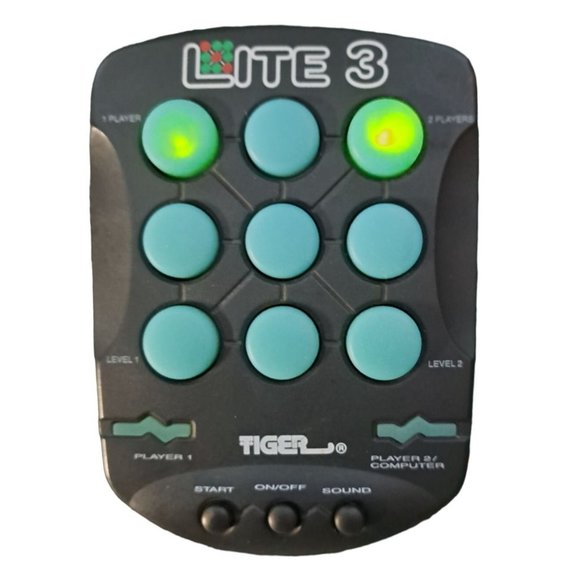 Lite 3 Handheld Game Tiger Electronics 1996 Vintage Puzzle Sound Lights 7-575 - Picture 4 of 6